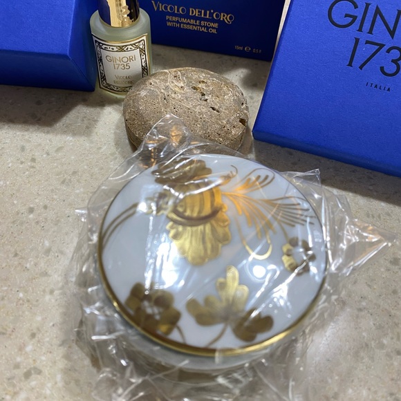 BRAND NEW Ginori 1735 Scented Stone Box AND Diffuser Stone With Essential Oil! - Picture 2 of 9